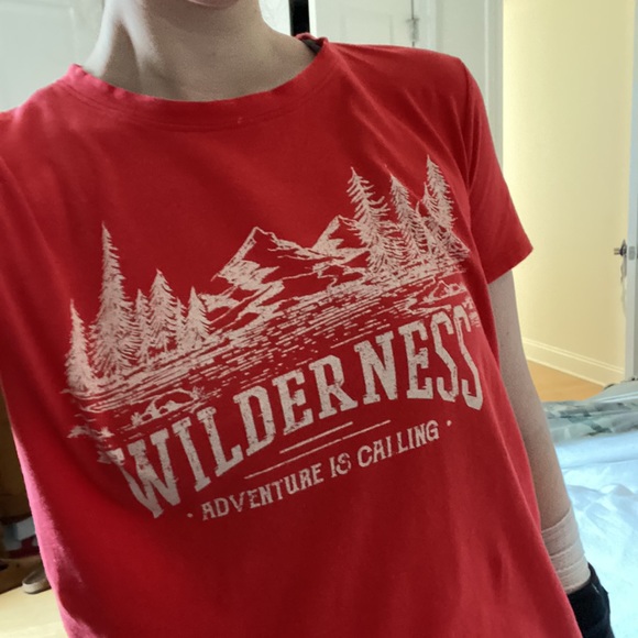 “Wilderness” Vintage Inspired Red Graphic Tee - Picture 4 of 4